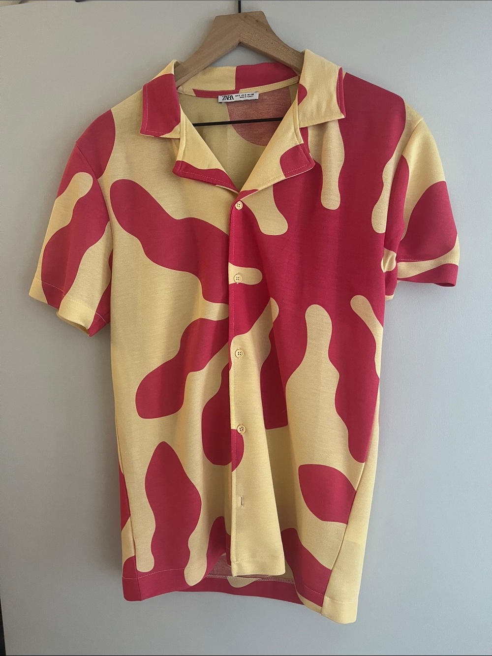 Zara Men Yellow and Pink Short Sleeve Camp Collar Shirt